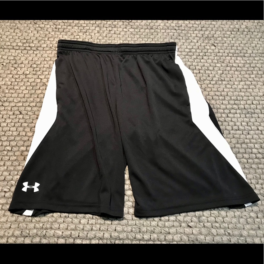 2012 Under Armour MD Loose Athletic Shorts Black
